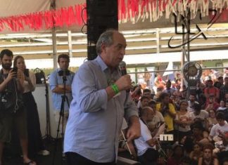 Ciro chama Lula de adversário e diz que petista ‘conspira’ dentro da cadeia