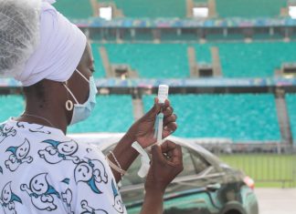 Covid-19: Pacientes em hemodiálise poderão receber dose de reforço a partir de terça-feira em Salvador