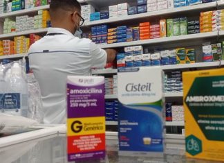 Gripes e resfriados: população começa a ter dificuldade para encontrar alguns medicamentos em Feira de Santana