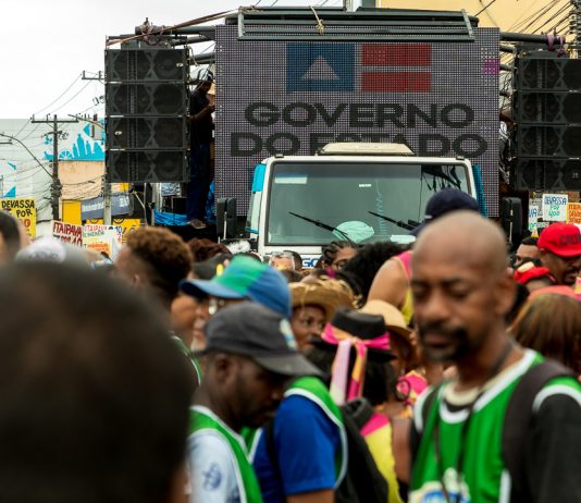 Com muita samba no pé, Cajarriê bate recorde de público e se consolida no calendários de festejos juninos de Salvador