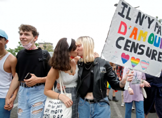 França comemora 40 anos da descriminalização da homossexualidade