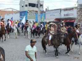 Festa do Vaqueiro movimenta Lagoa do Curral