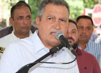 Rui Costa voltará a obrigar uso de máscaras e diz que avanço da Covid “preocupa”