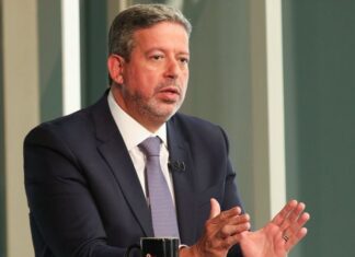 Arthur Lira afirma que cargo de Padilha tem prazo de validade, entenda;