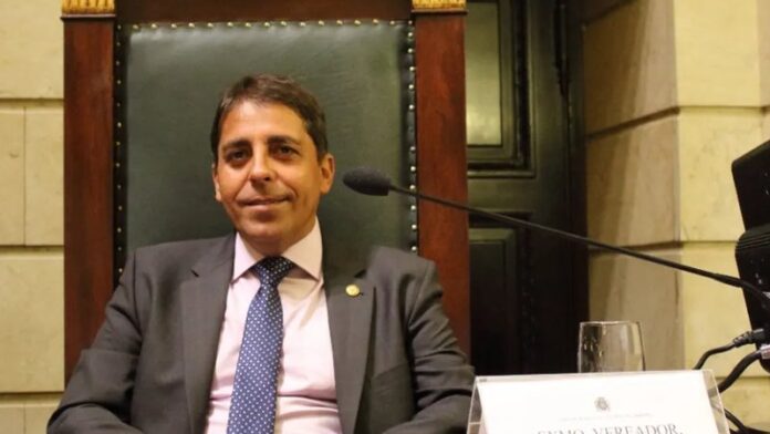 politico_assassinado_widelg