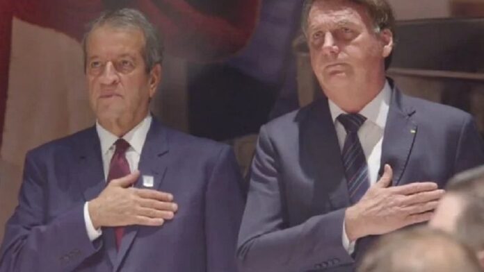 presidente-do-pl-pede-para-bolsonaro-falar-com-apoiadores-sobre-fim-de-protestos-e-recebe-resposta-inusitada-confira_widelg_widelg