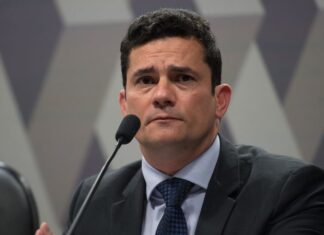 Preocupado com suposta perseguição do governo Lula, Moro se reuniu com ministros do STF