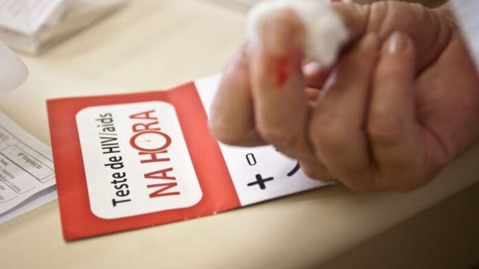 teste-aids-hiv_widelg