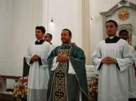 Festa do Lavrador, em Santa Bárbara, encanta com Fé, Leilão e Samba de Roda