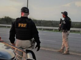 Mulher morre atropelada na BR-116 e motorista foge sem prestar socorro