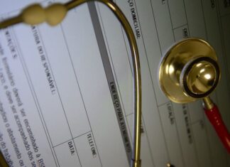 ANS suspende venda de 38 planos de saúde de dez operadoras