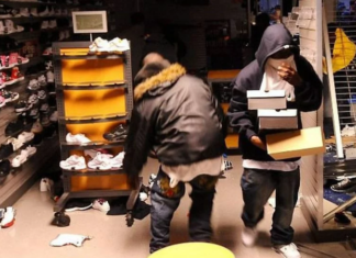 Vídeos nas redes sociais mostram violentos saques em lojas dos Estados Unidos