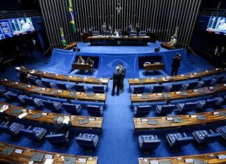 Senado toma decisão importante sobre minirreforma eleitoral; saiba mais