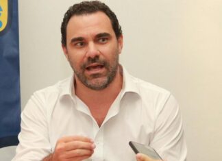 Adolfo Viana tira recurso de área social e entrega a ministérios do Centrão; saiba mais