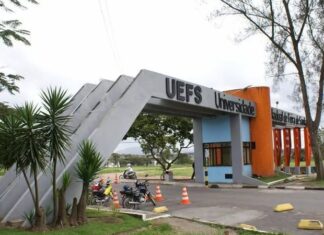 Alunos se unem para acabar a greve na UEFS; saiba detalhes