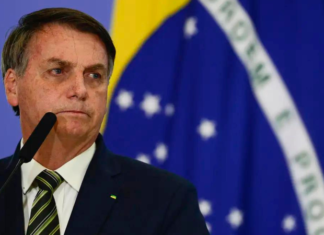 Ministros pressionaram Bolsonaro em reunião a se vacinar contra Covid