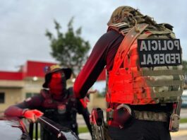 Adolescentes obrigam crianças a fazer automutilação após formação de grupo nazista