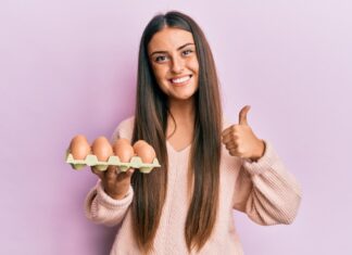 Veja como o ovo ajuda a proteger a saúde dos olhos