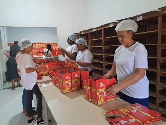 irma-rosa-dispensario-santana-panetones-feira-de-santana-foto-ney-silva-acorda-cidade-2-1024x768-1