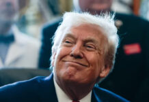 Trump assina decreto que recomenda classificar a maconha como droga ‘menos perigosa’ nos EUA