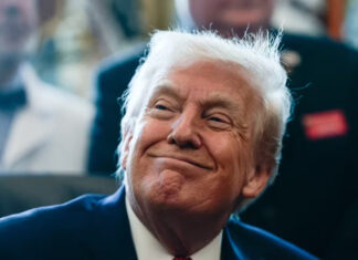 Trump assina decreto que recomenda classificar a maconha como droga ‘menos perigosa’ nos EUA