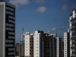 Aluguel vai ficar mais barato? Índice fecha 2025 em queda de 1,05%