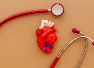 Um hábito comum do dia a dia pode prejudicar a circulação – mas a ciência aponta um aliado inesperado