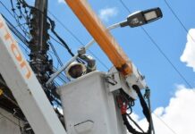 Prefeitura inicia implantação de iluminação pública com LED em Humildes, Jaíba e Maria Quitéria