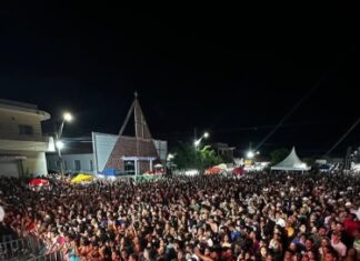 FOI HISTÓRICO! FESTEJOS EM SITIO DO MATO É SUCESSO