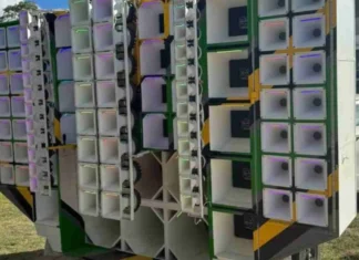 Homem é baleado durante festa paredão em Feira de Santana; evento está proibido na cidade desde 2017