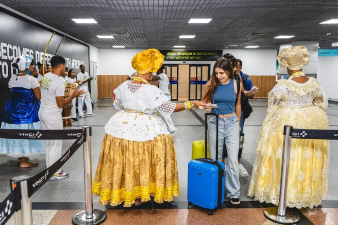 turismo-na-bahia-cresce-e-atrai-visitantes-de-mais0138133200202603021153-ScaleDownProportional