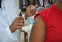 Feira de Santana já aplicou mais de 17 mil doses da vacina contra a gripe