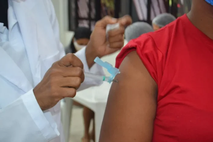 p66ZaamI-campanha-vacinacao-contra-gripe-1024x682-1