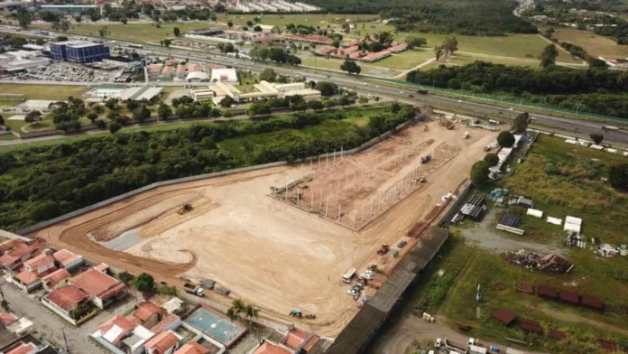 Obras-do-Centro-Logistico-da-Embasa-em-Feira-de-Santana-1000x563-1