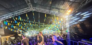 Vitor e Diogo embalam o público de Porto de Sauípe e reforçam conexão entre turismo e cultura em Entre Rios