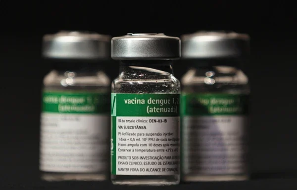 Governo suspende vacina da dengue do Butantan após o registro de duas mortes suspeitas