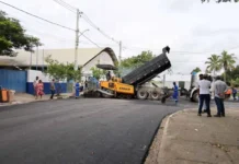 Prefeitura realiza pavimentação em ruas do Limoeiro; praça do bairro será reformada