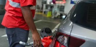 Mistura de etanol na gasolina sobe para 32%: o preço vai baixar?