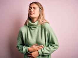 É preciso evacuar todos os dias? Especialistas explicam o que realmente é normal para o intestino