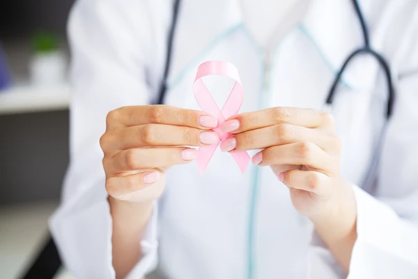 cancer-de-mama-3221651-article