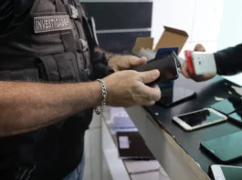 Baianos com celulares roubados serão notificados pela polícia; entenda