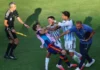 Argentina leva punição pesada e multa milionária da Fifa após briga na final e racismo da torcida