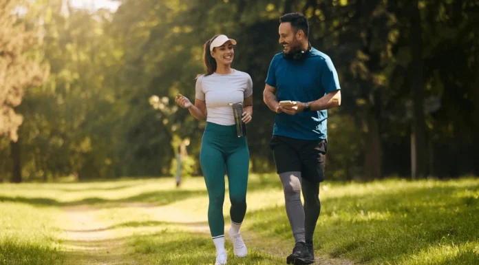 Os sete impactos positivos de caminhar 30 minutos por dia