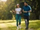 Os sete impactos positivos de caminhar 30 minutos por dia