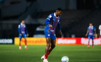 Com recorde de gols e atuações, Jean Lucas chega a 150 jogos pelo Bahia