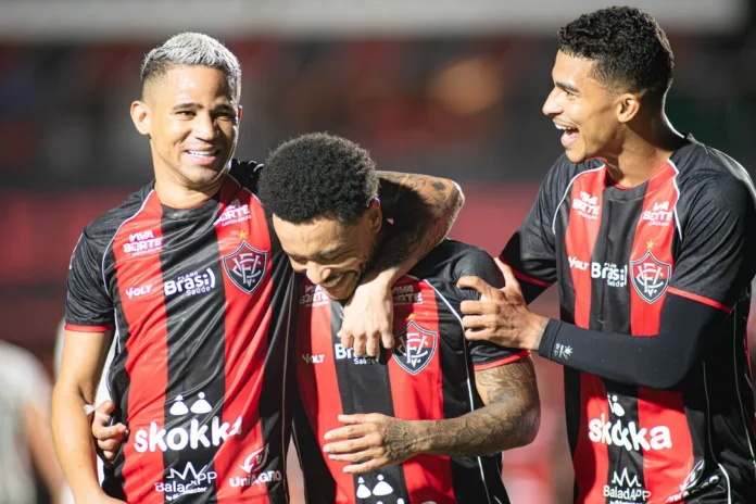 craque-do-vitoria-revela-estrategia-que-favorece-s0140520900202610091427-ScaleDownProportional